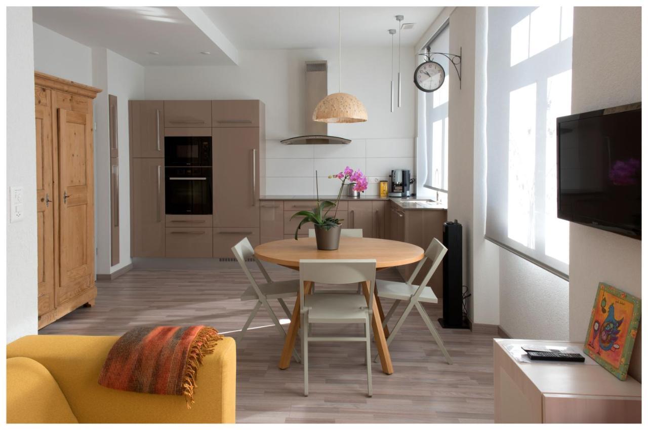 Les Logis De L'Horloger Apartment La Chaux De Fonds Ngoại thất bức ảnh